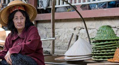 Damnoen Saduak Floating Market